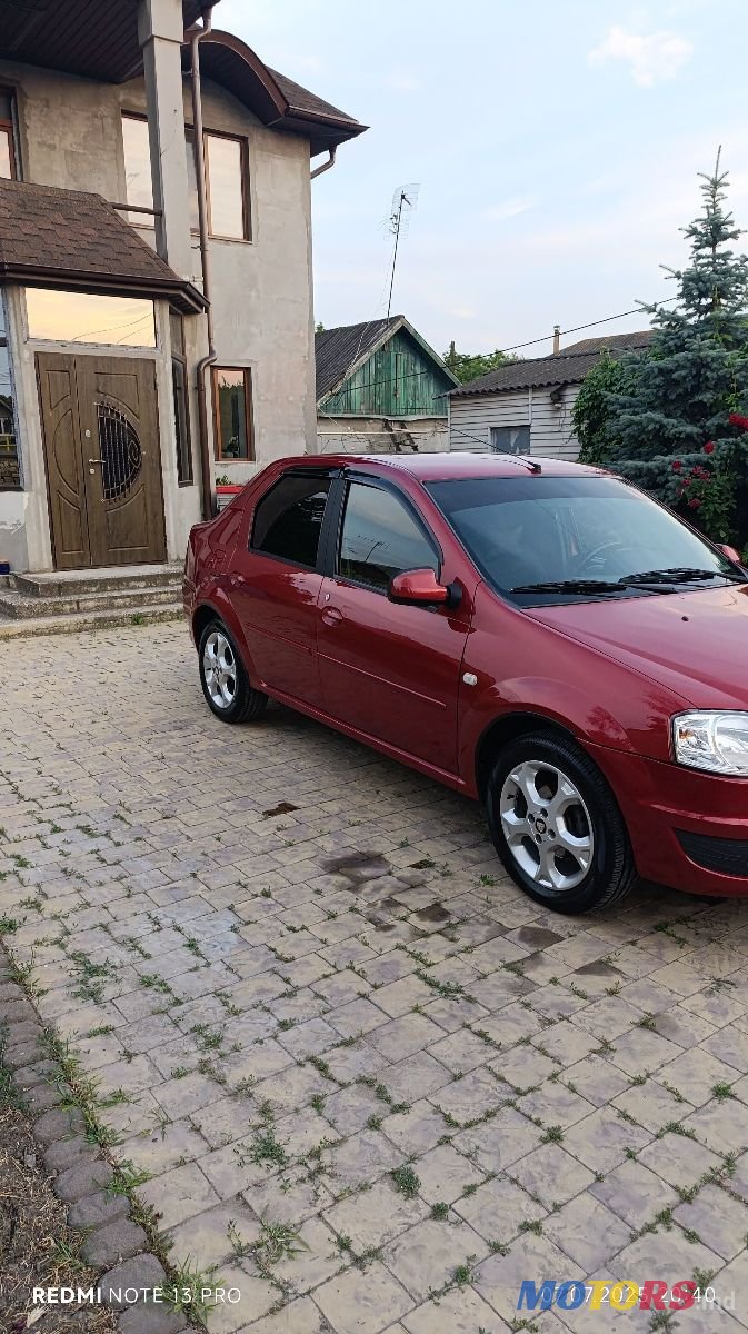 2009' Dacia Logan photo #3