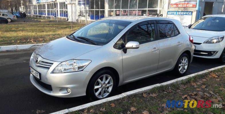2010' Toyota Auris photo #1