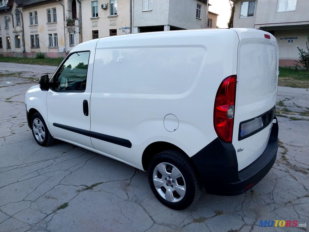 2013' Fiat Doblo photo #2