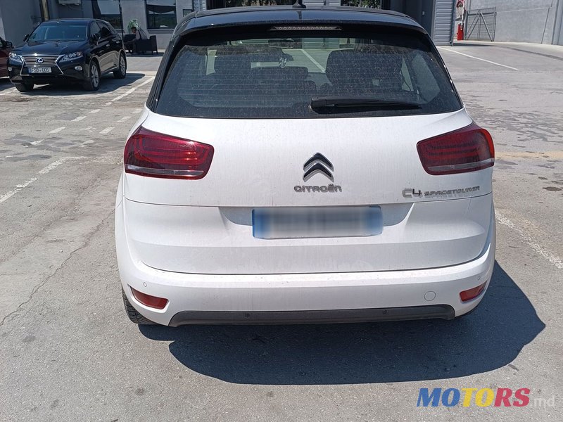 2019' Citroen C4 Picasso photo #3