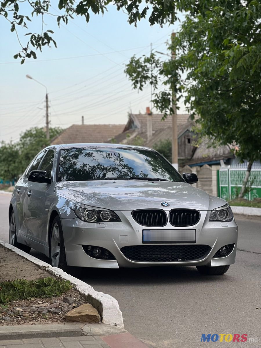 2004' BMW 5 Series photo #1