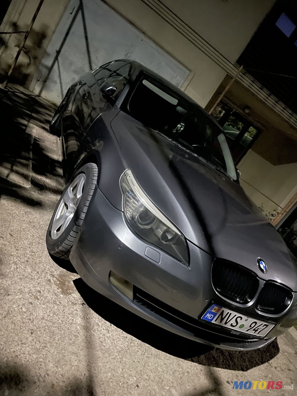 2008' BMW 5 Series photo #1