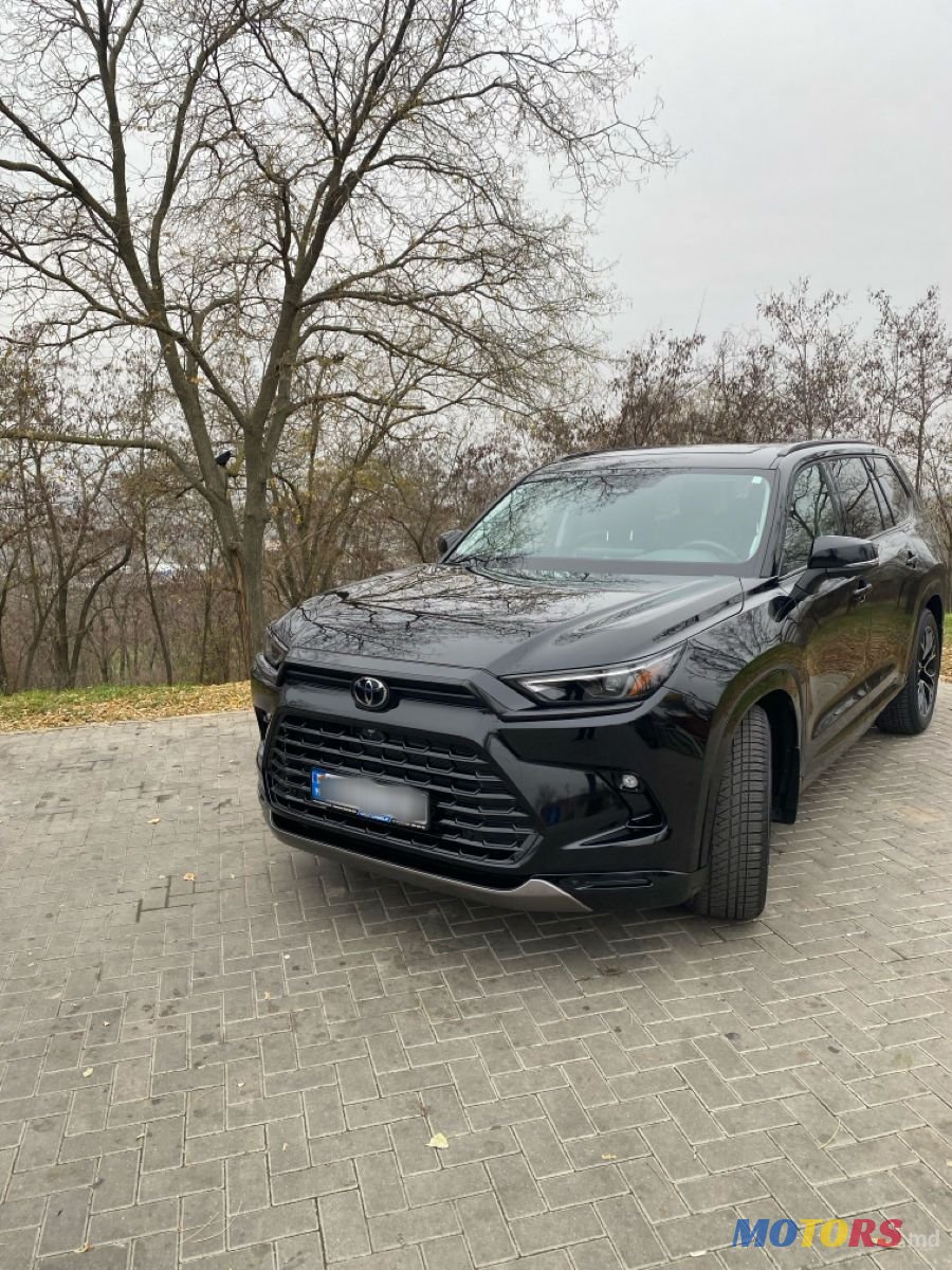 2023' Toyota Grand Highlander photo #5