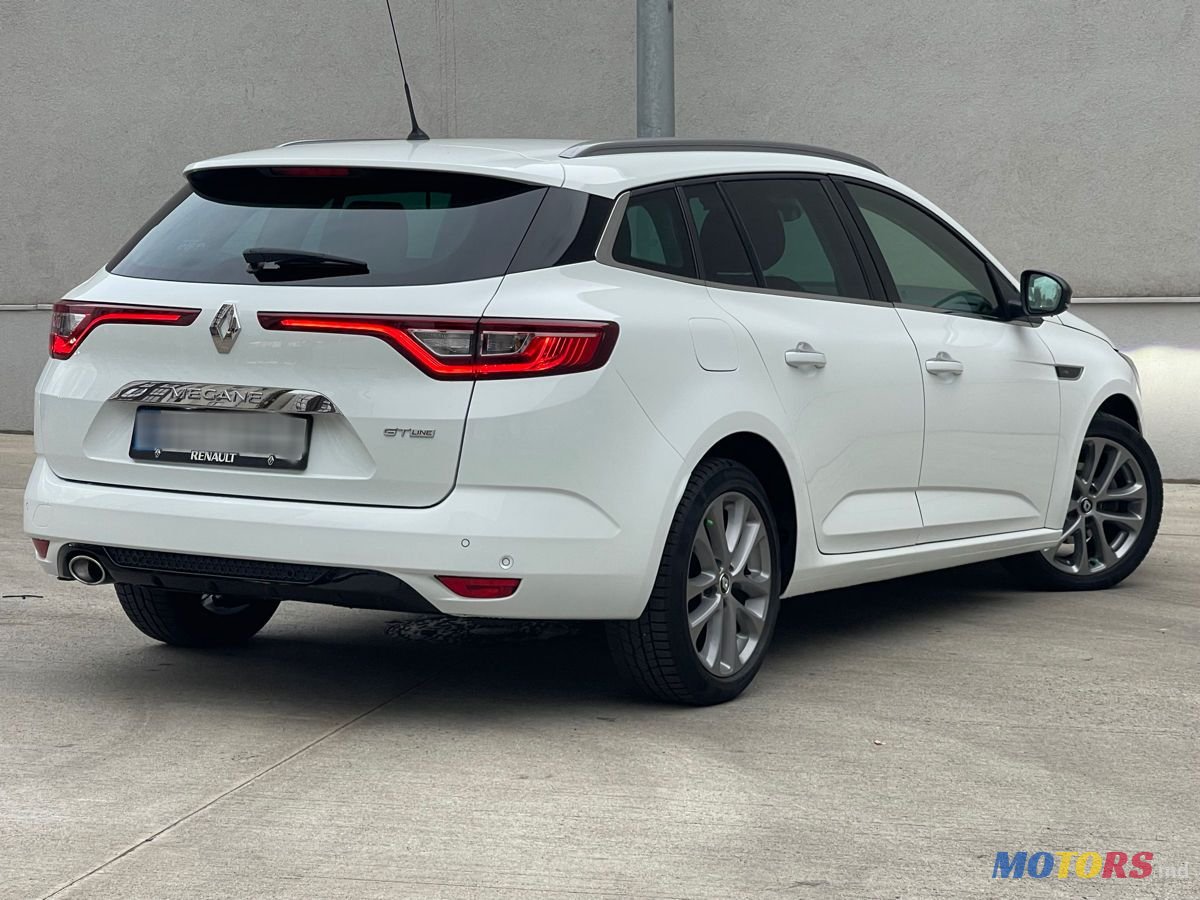 2019' Renault Megane photo #5