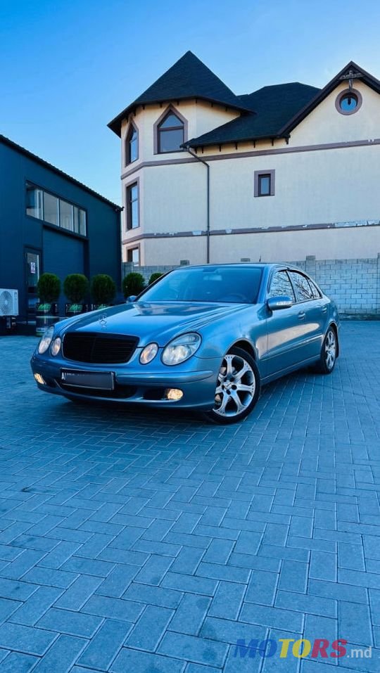 2006' Mercedes-Benz E Класс photo #5