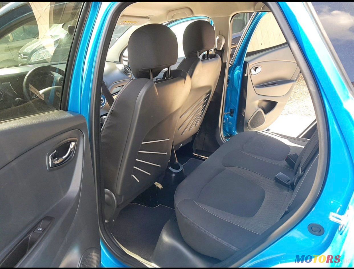 2015' Renault Captur photo #3