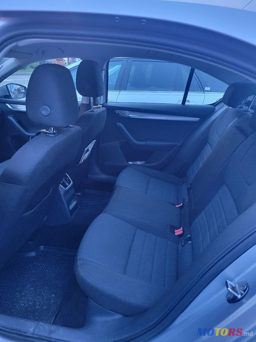 2013' Skoda Octavia photo #3