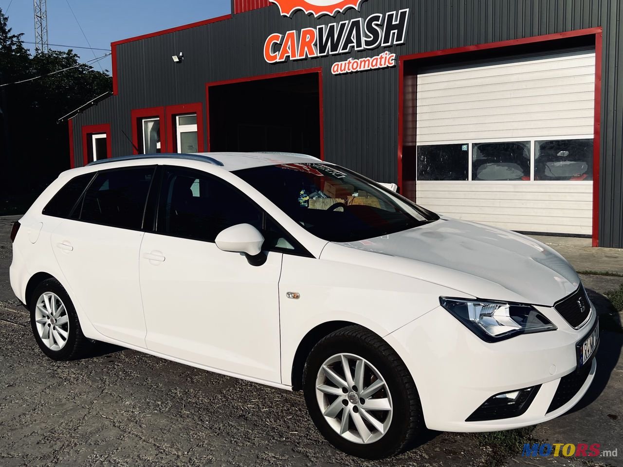 2012' SEAT Ibiza photo #1