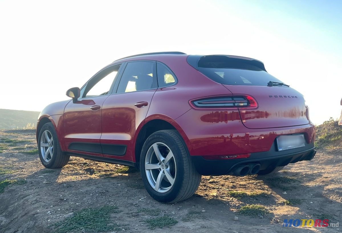 2018' Porsche Macan photo #6