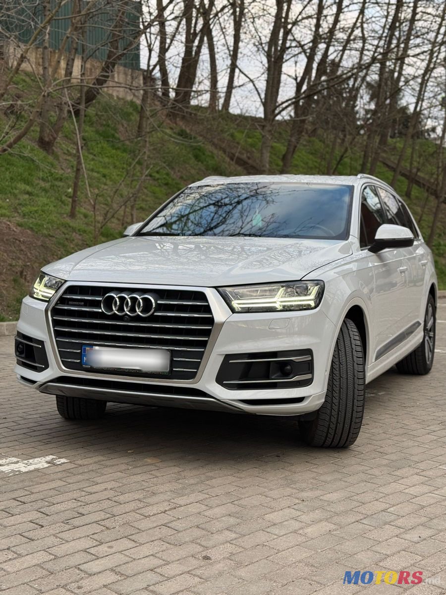 2019' Audi Q7 photo #1