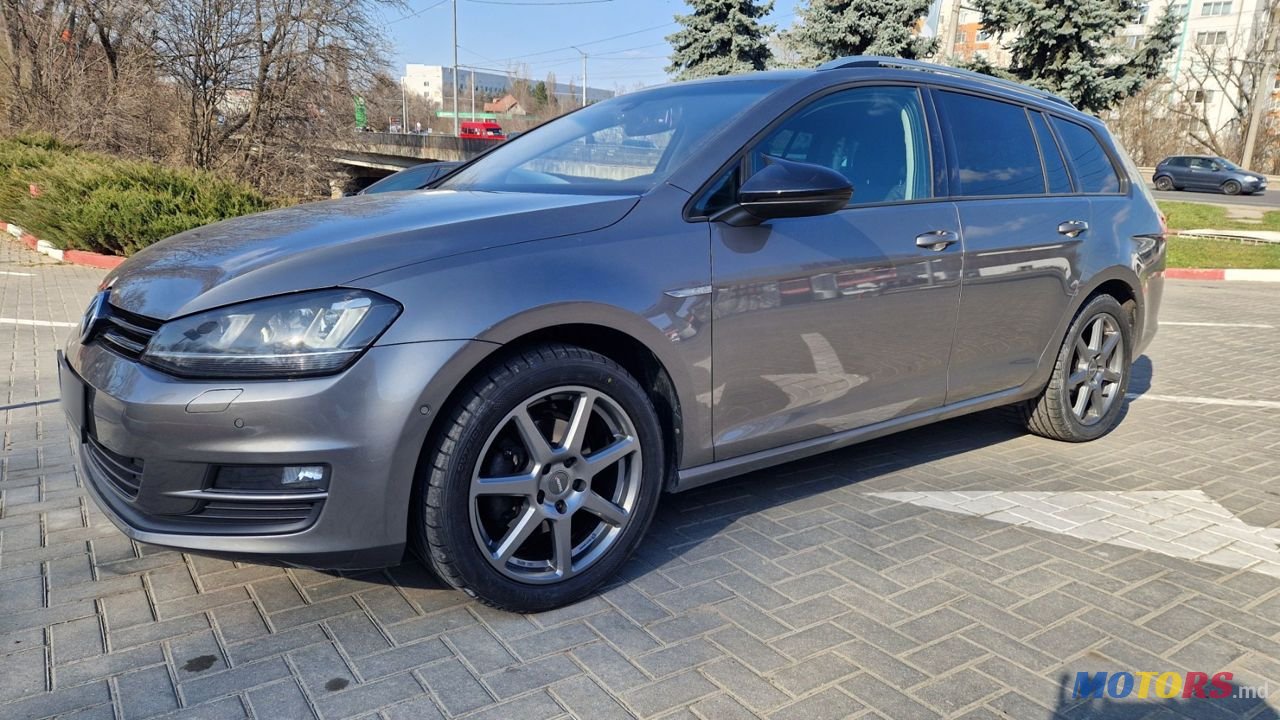 2014' Volkswagen Golf photo #1