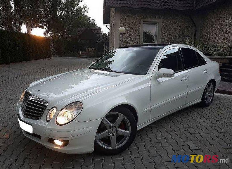 2007' Mercedes-Benz E photo #1