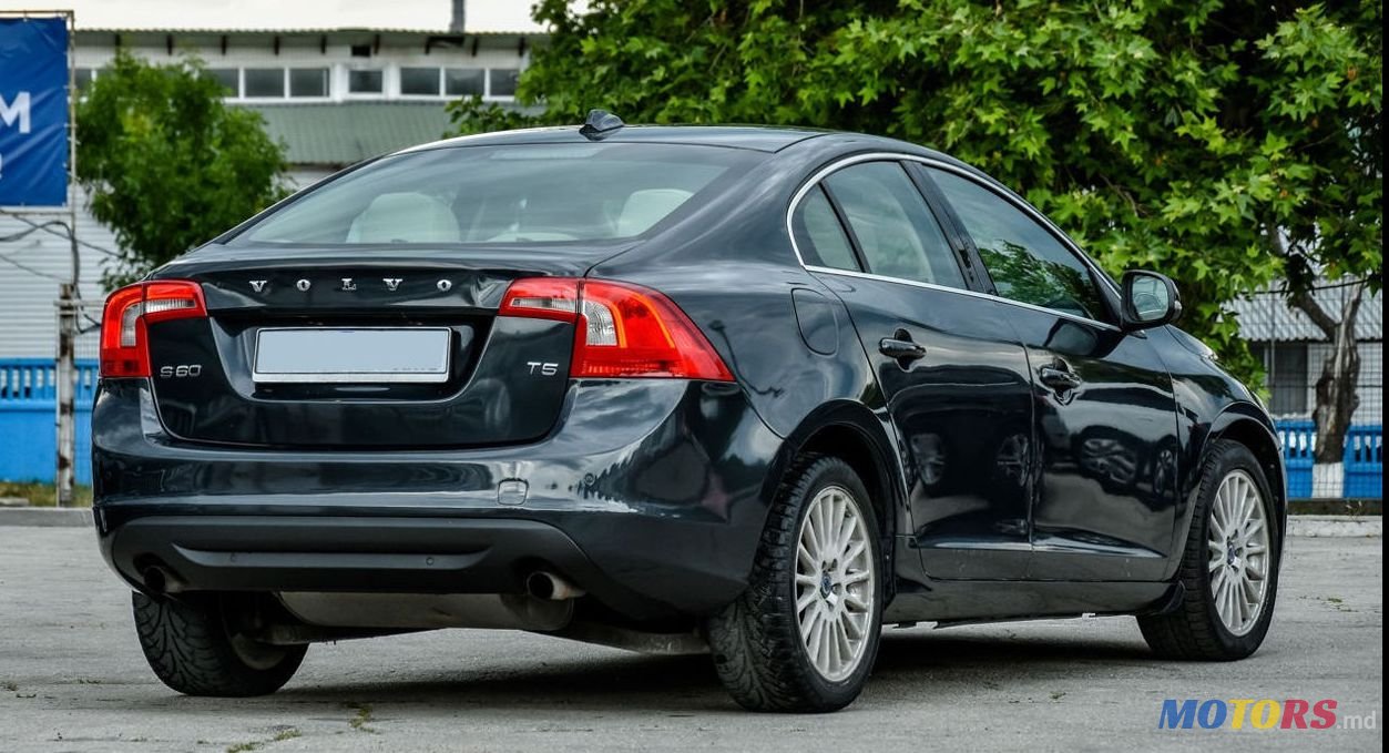 2012' Volvo S60 photo #3