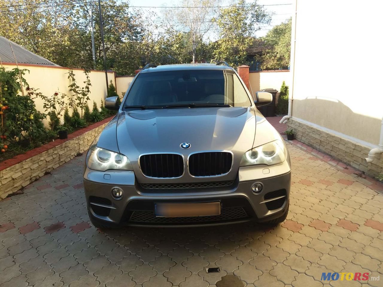 2011' BMW X5 photo #2