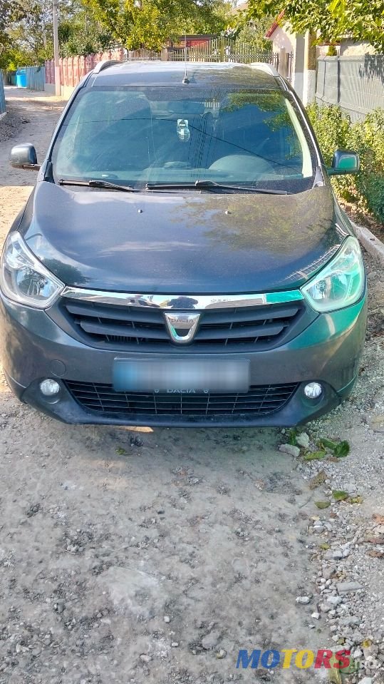 2012' Dacia Lodgy photo #1