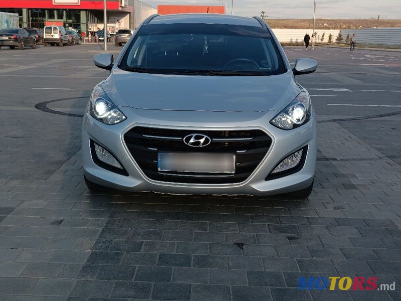 2017' Hyundai i30 photo #6