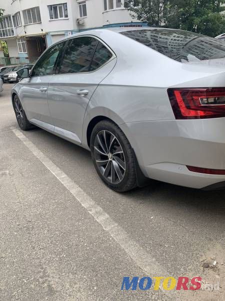 2015' Skoda Superb photo #2