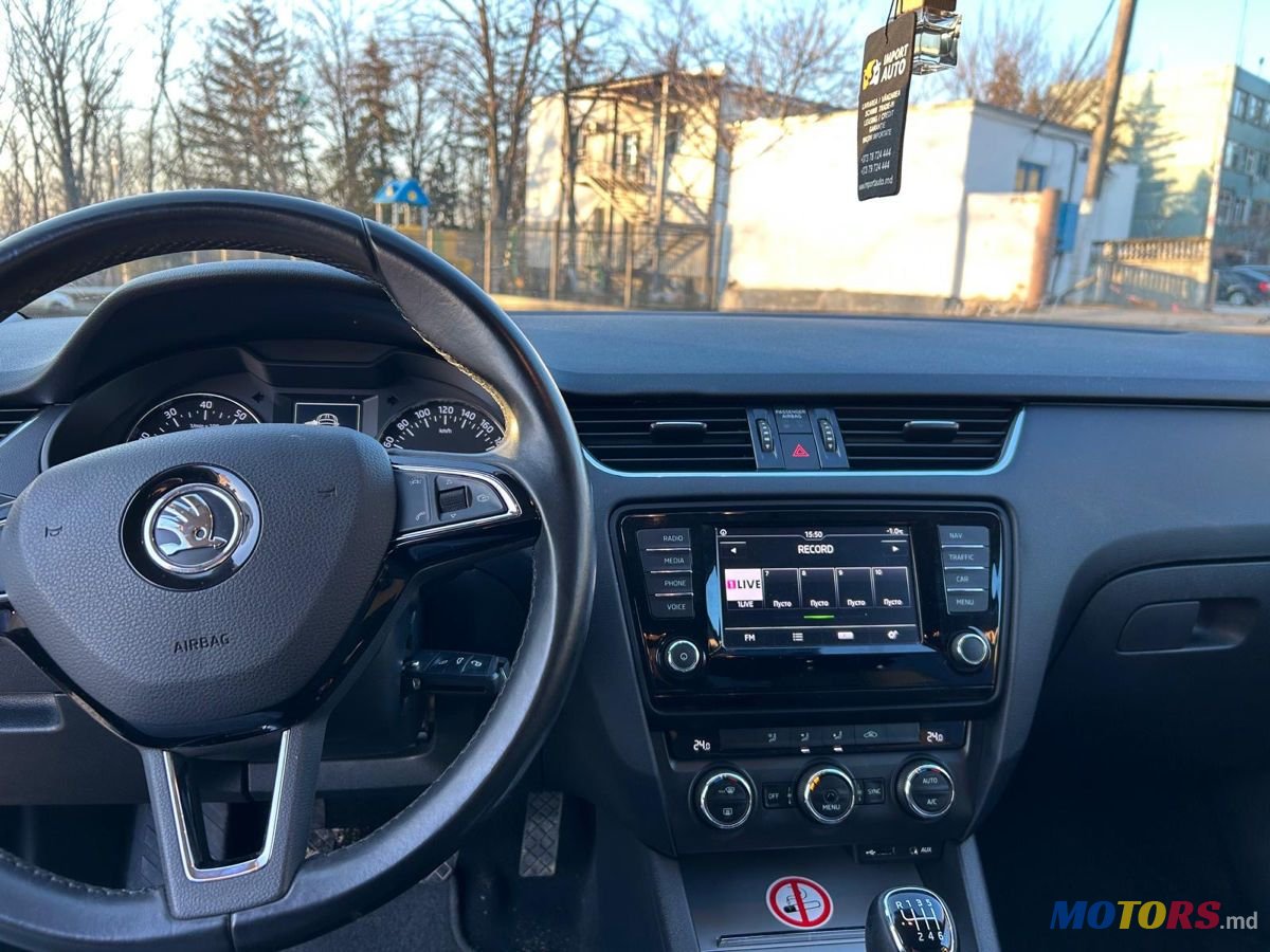2016' Skoda Octavia photo #6