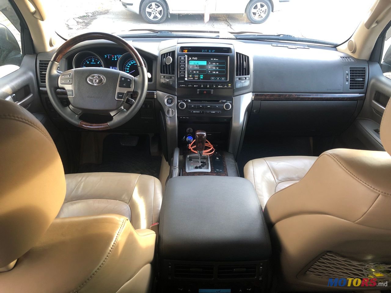 2009' Toyota Land Cruiser photo #6