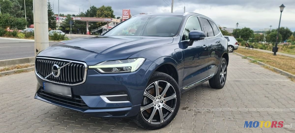 2018' Volvo XC60 photo #1