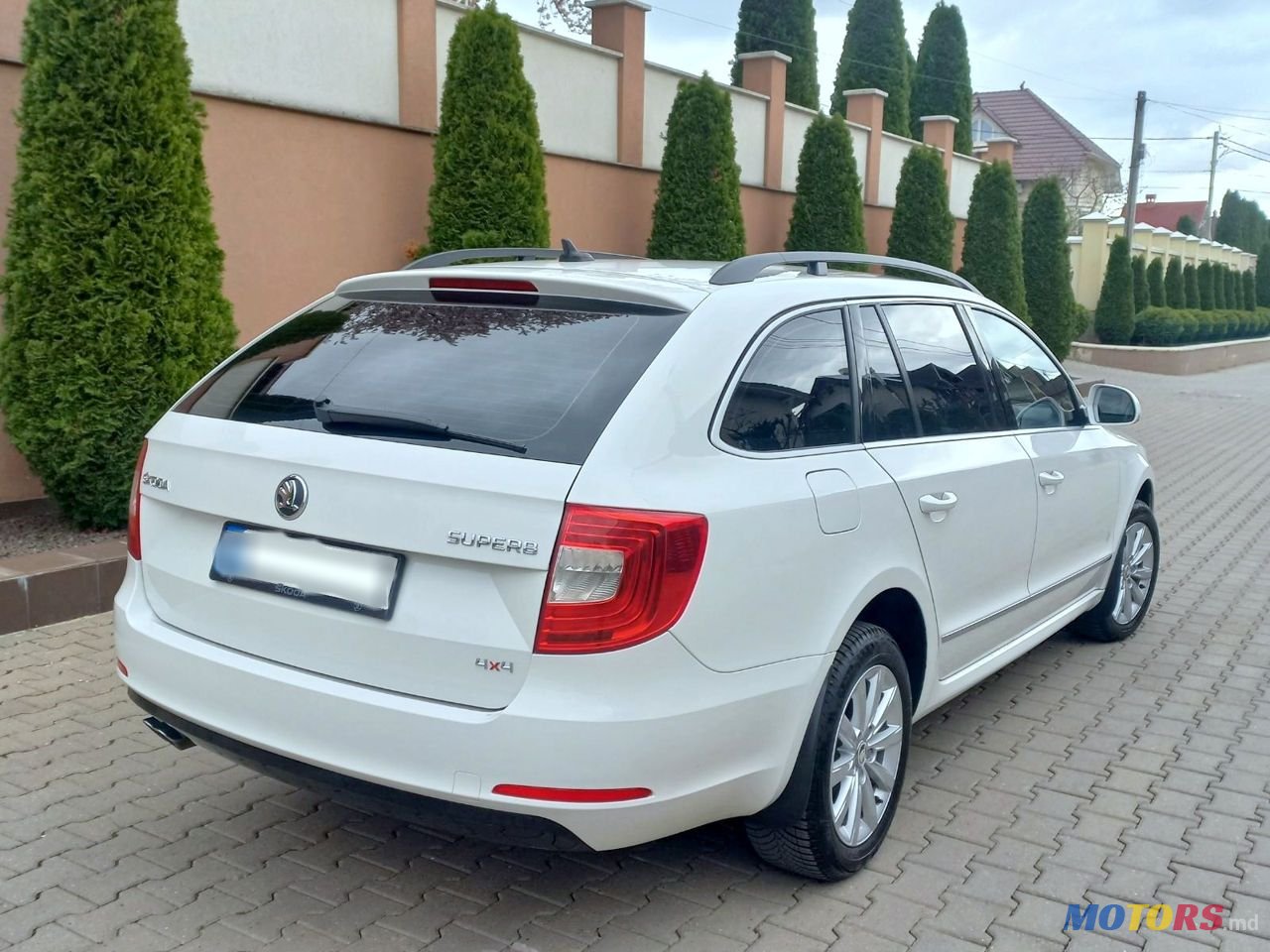 2014' Skoda Superb photo #5