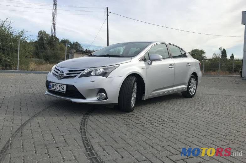 2012' Toyota Avensis photo #4