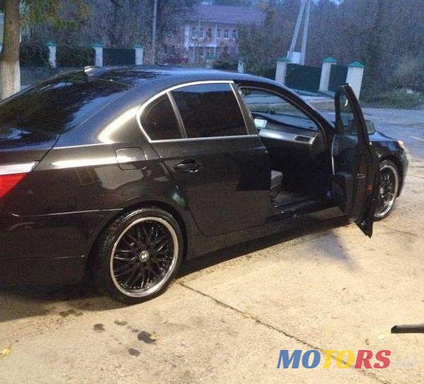 2007' BMW 5 photo #1