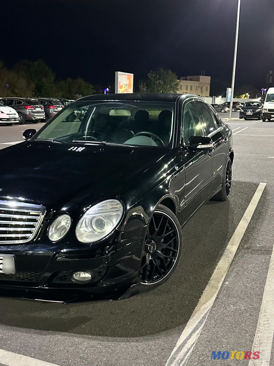 2007' Mercedes-Benz E-Class photo #6