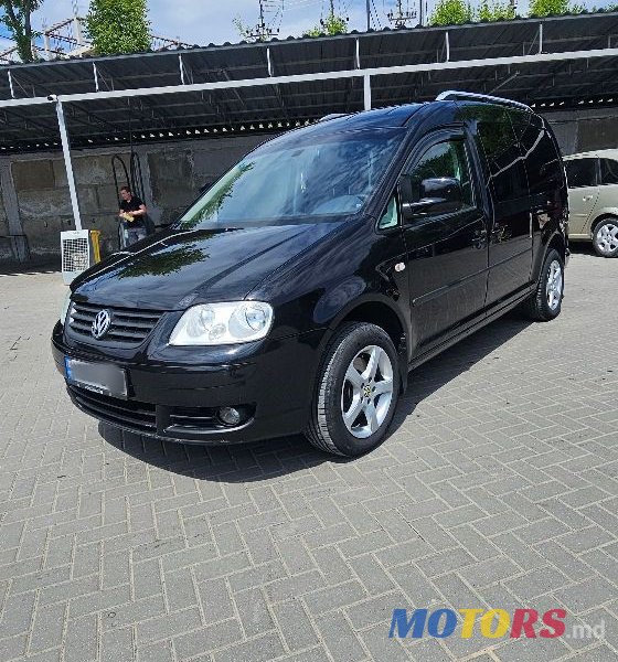 2010' Volkswagen Caddy photo #2