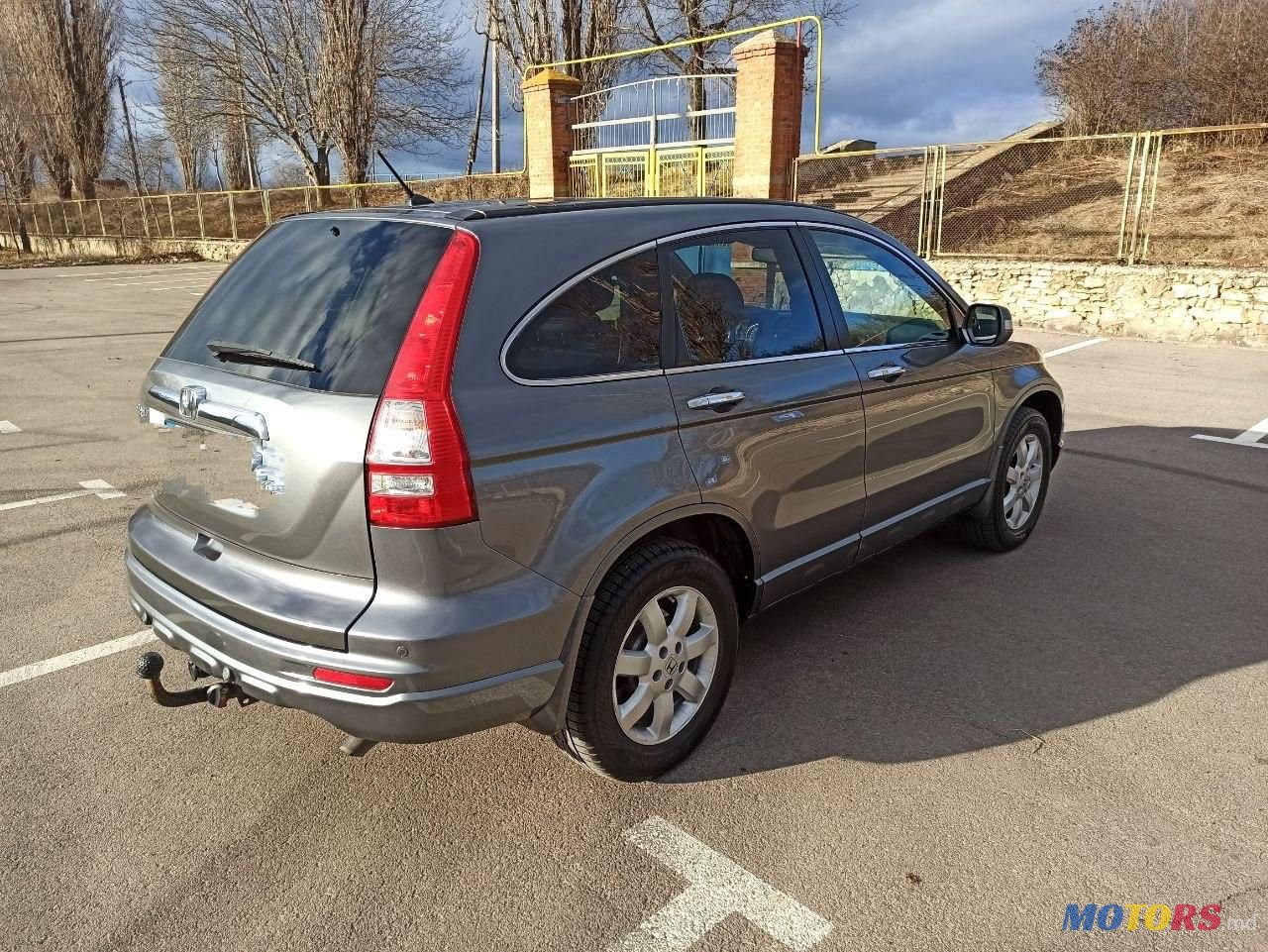 2010' Honda CR-V photo #2