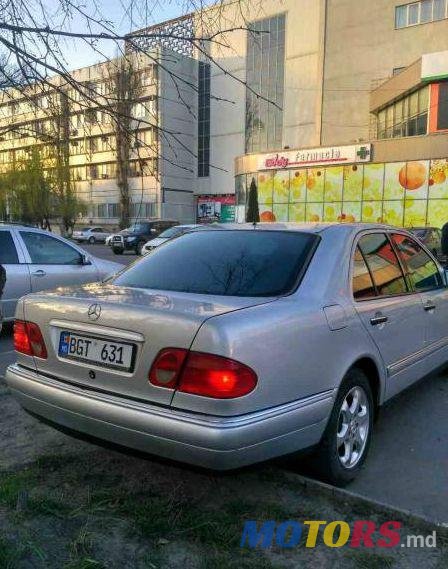 1998' Mercedes-Benz E photo #2