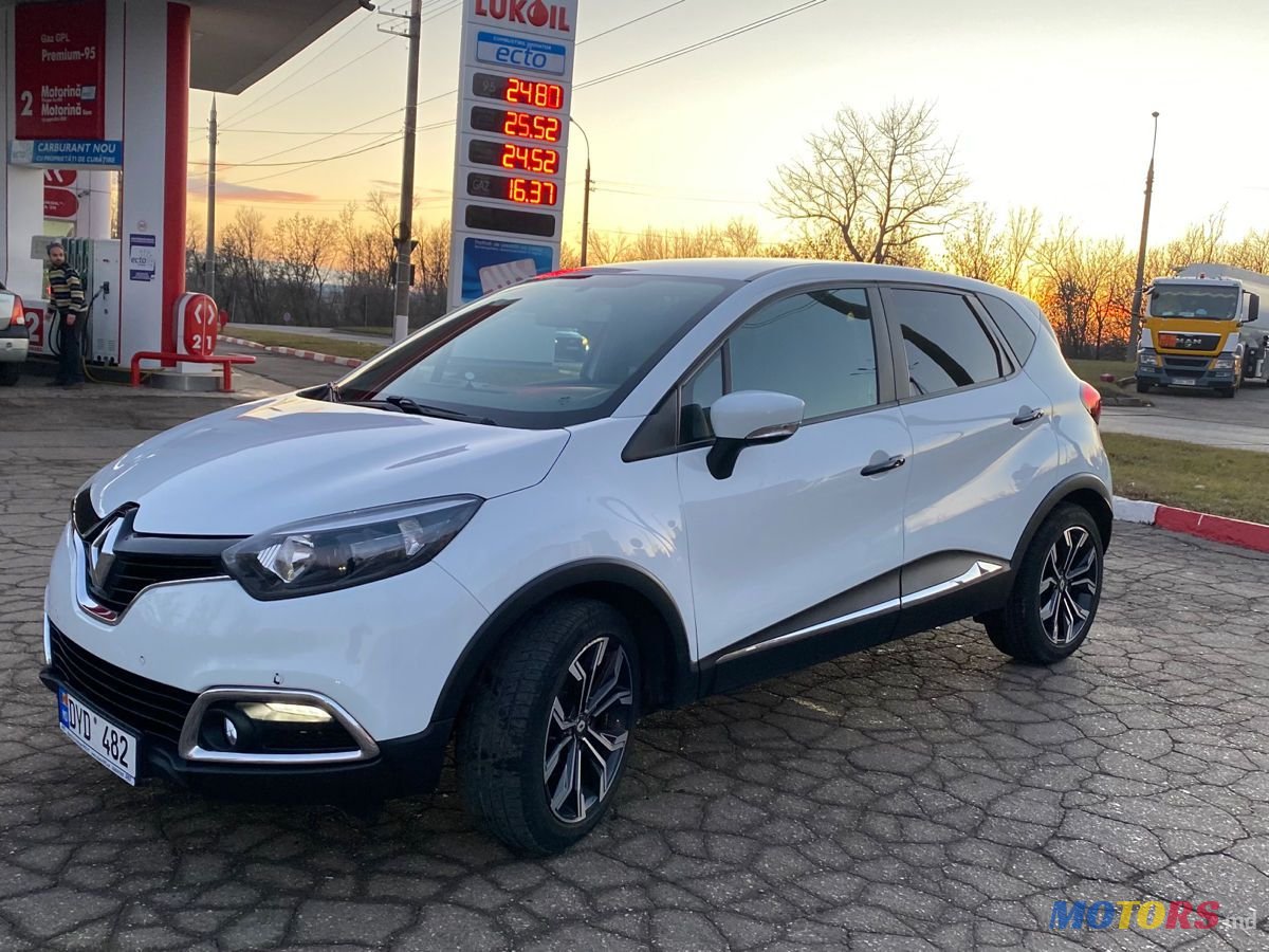 2015' Renault Captur photo #1