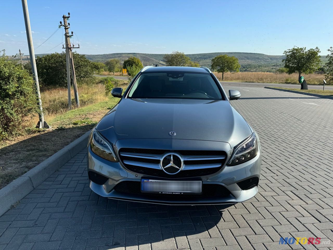 2019' Mercedes-Benz C-Class photo #1