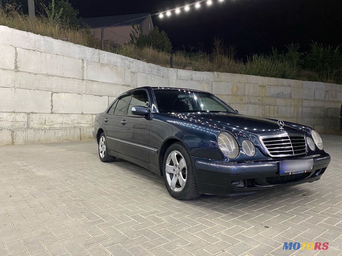 2001' Mercedes-Benz E Класс photo #2