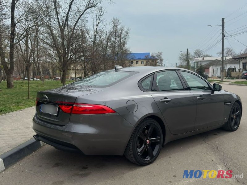2016' Jaguar XF photo #4