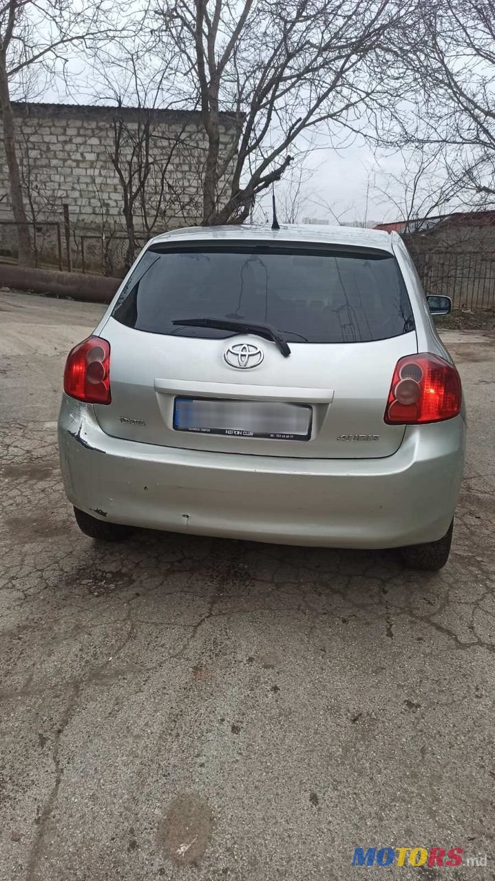 2007' Toyota Auris photo #5