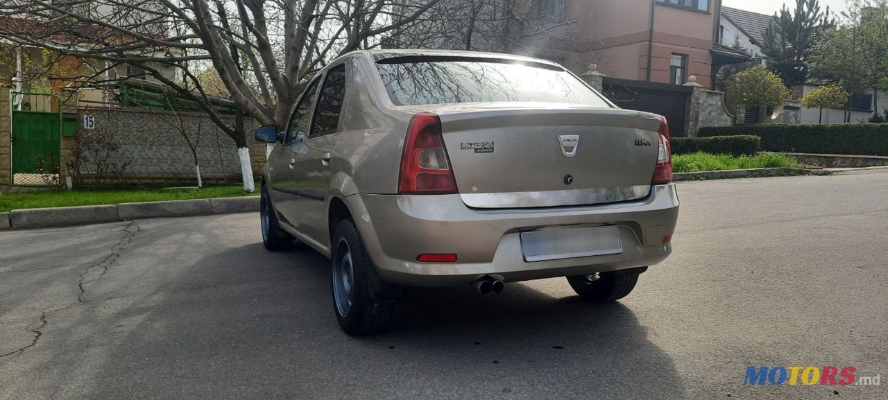 2008' Dacia Logan photo #6