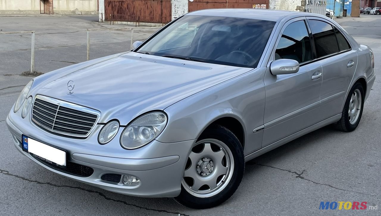 2005' Mercedes-Benz E Класс photo #1