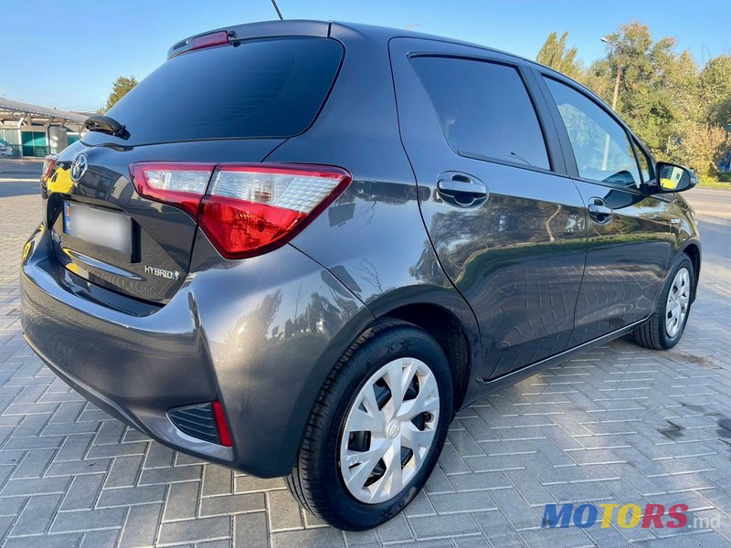 2018' Toyota Yaris photo #3