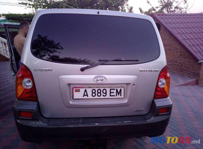 2002' Hyundai Terracan photo #1