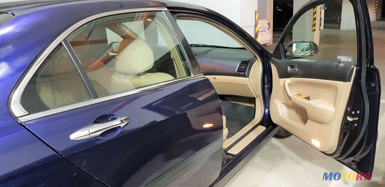 2003' Honda Accord photo #2