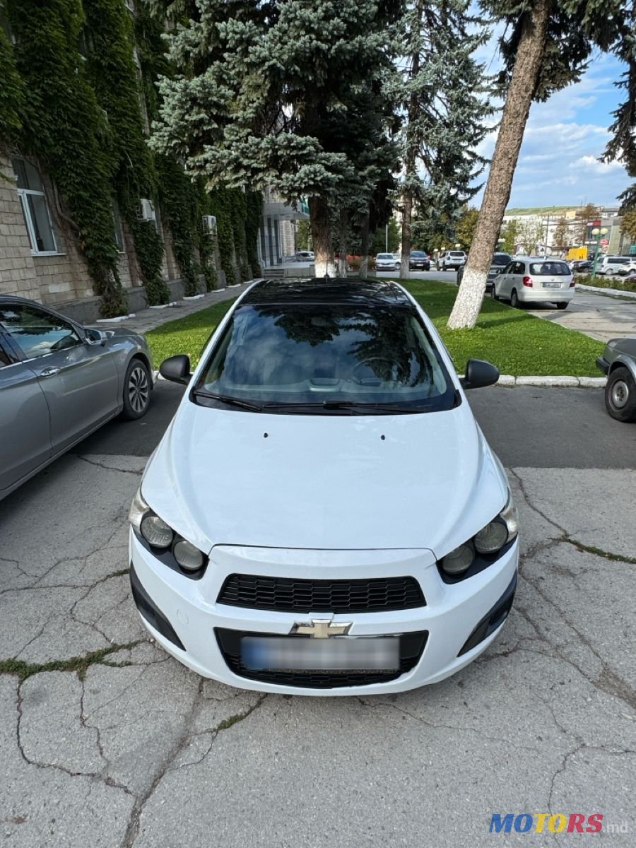 2012' Chevrolet Aveo photo #1