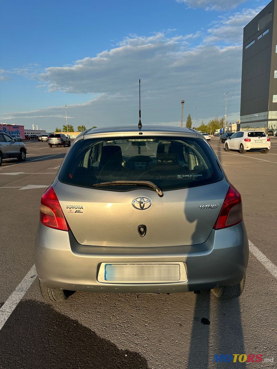 2006' Toyota Yaris photo #3