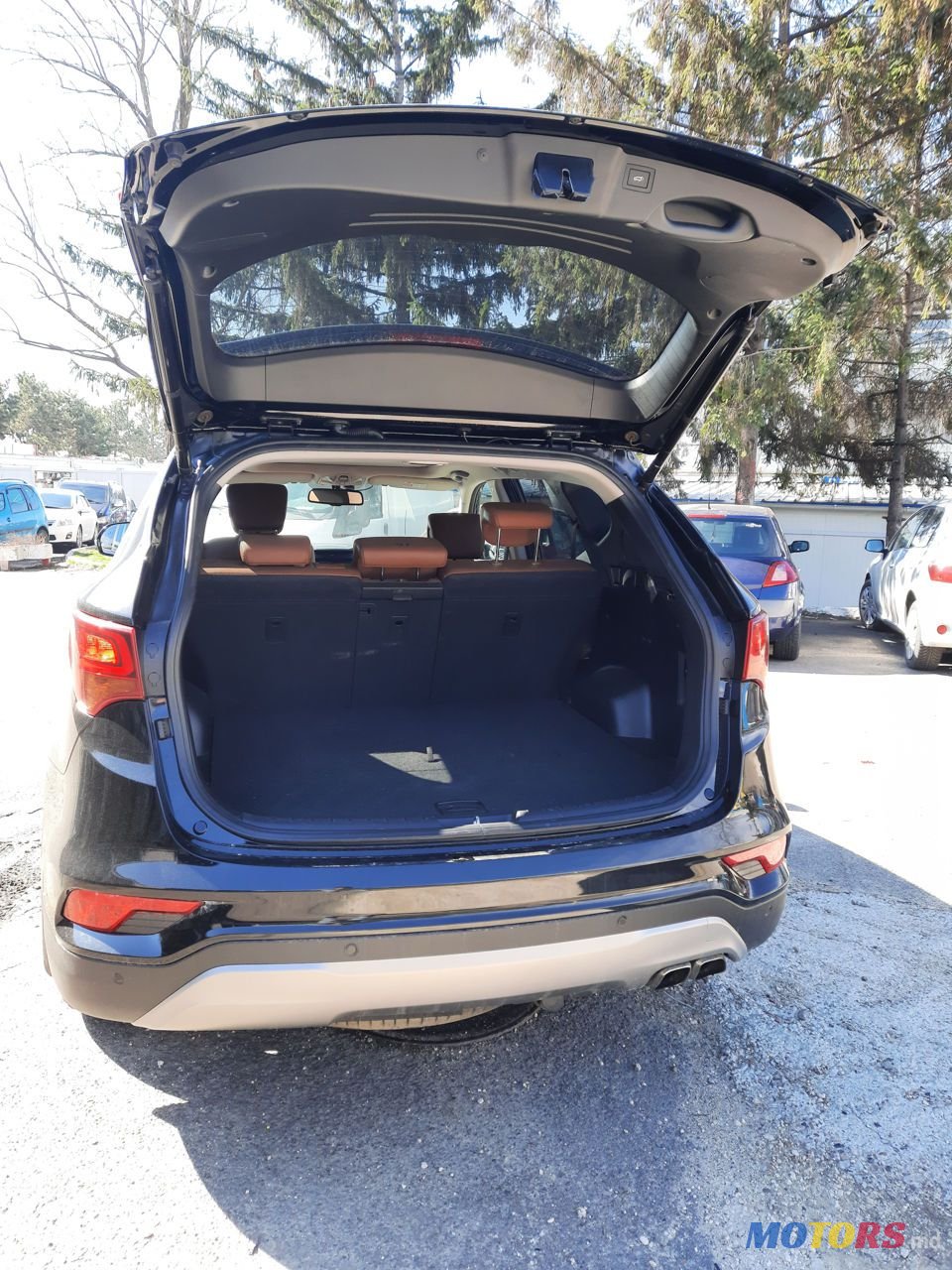 2016' Hyundai Santa Fe photo #4