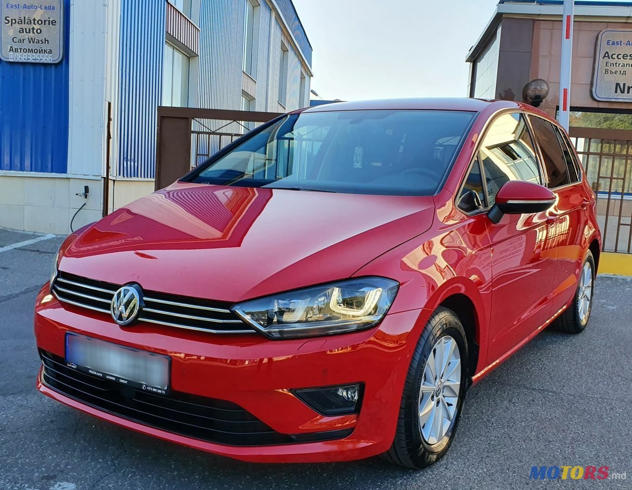 2015' Volkswagen Golf photo #1