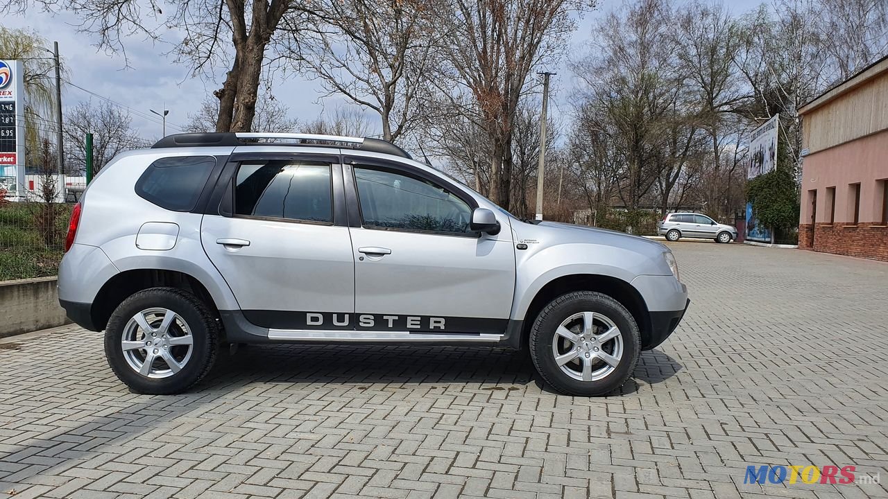 2011' Dacia Duster photo #2