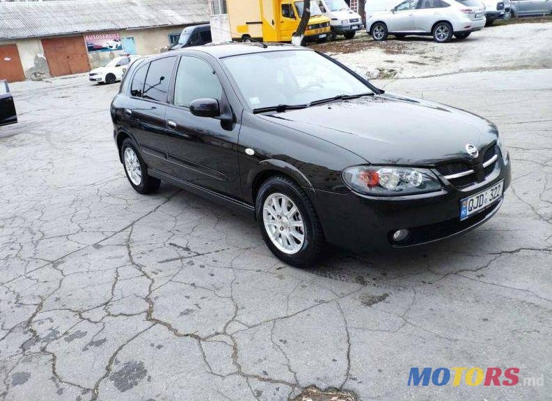 2006' Nissan Almera photo #1