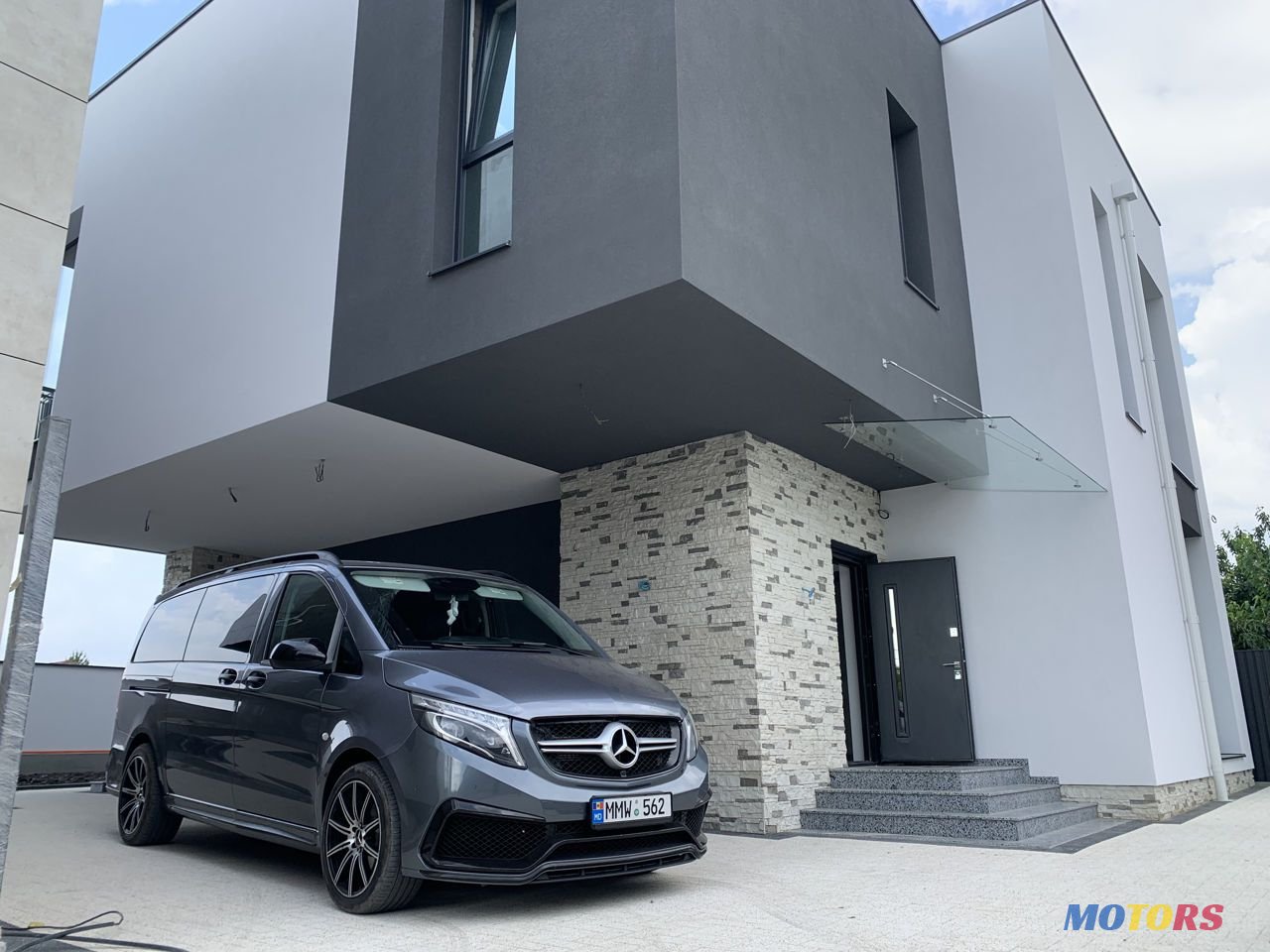 2015' Mercedes-Benz Vito photo #5