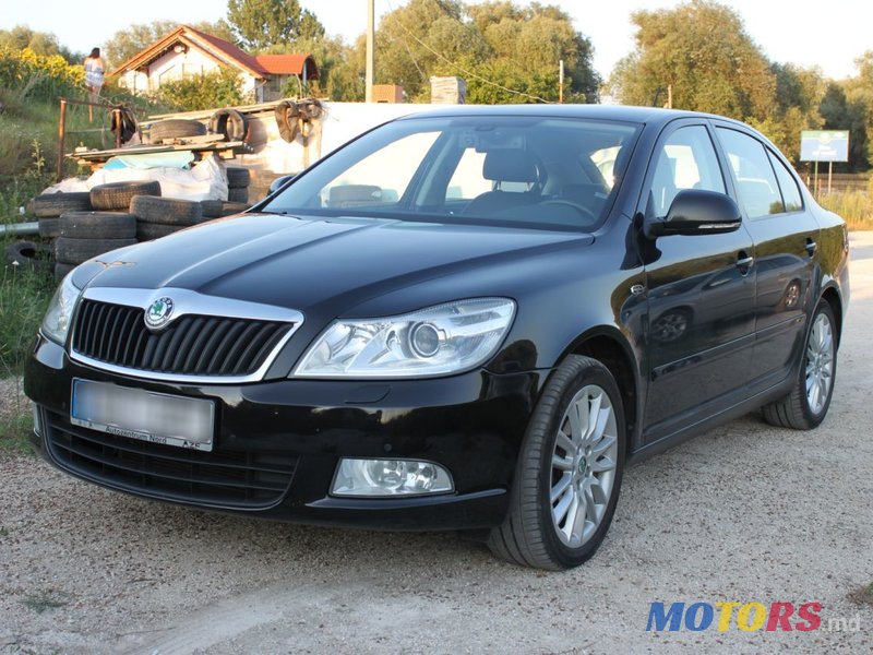 2012' Skoda Octavia photo #2