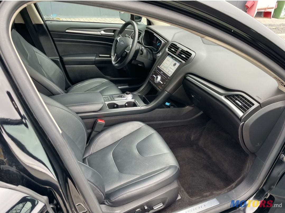 2016' Ford Fusion photo #3